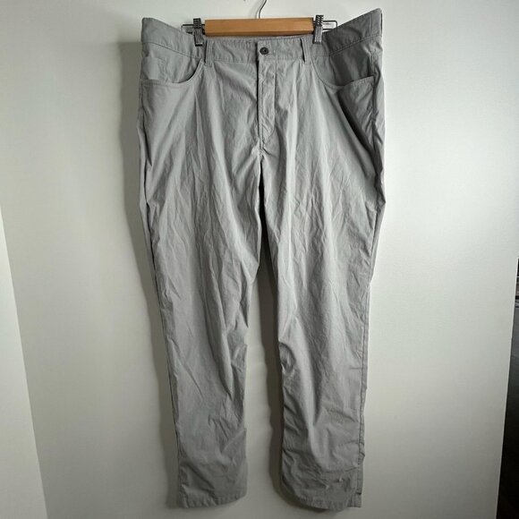 The North Face Hiking Pants Mens 40 Gray Stretch Lightweight Outdoor Travel - Picture 1 of 14